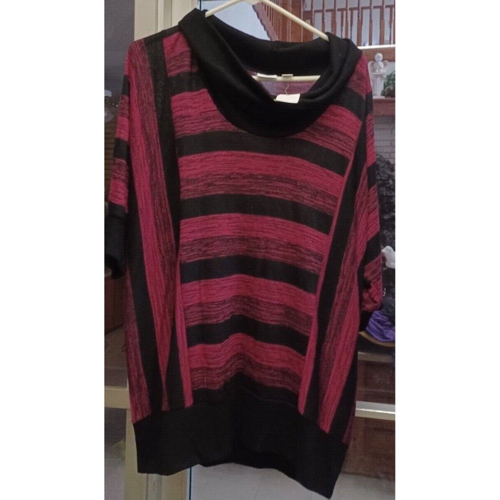 Cato Woman Pullover Top Cowl Neck Black & Dark Pink 18/20W New with Tags